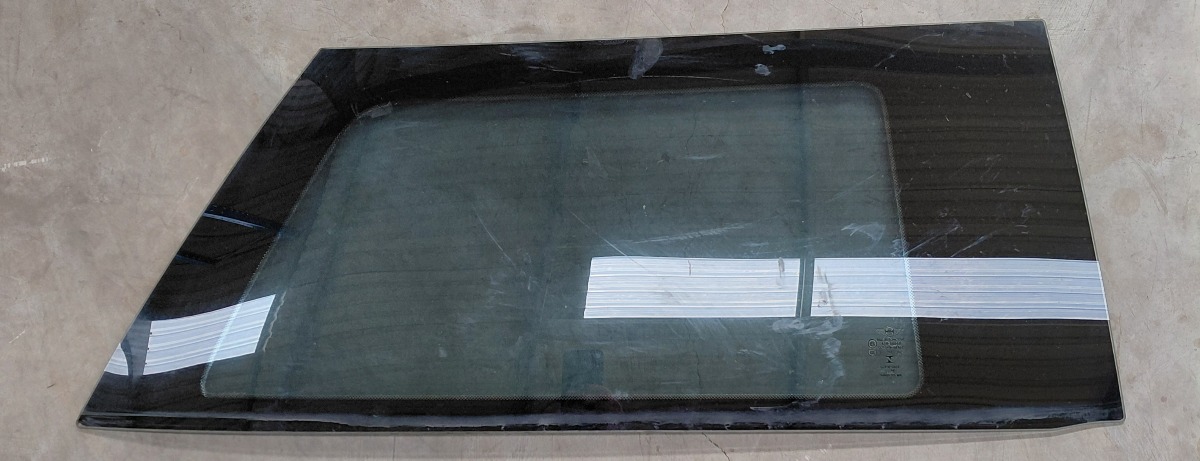 F56 RIGHT REAR QUARTER VENT