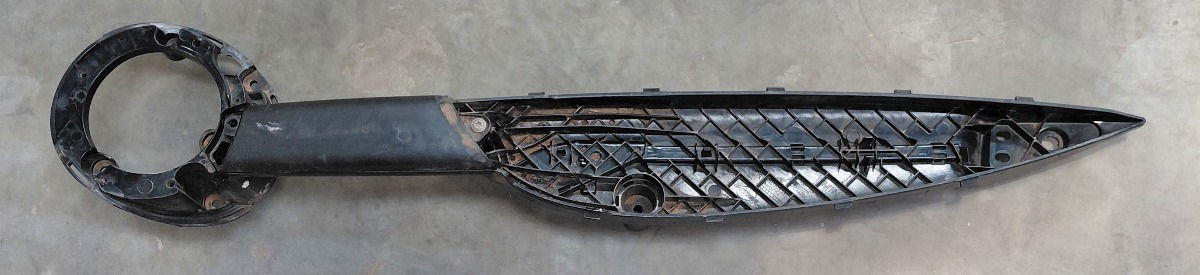 R56 RIGHT DOOR HANDLE CARRIER