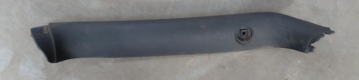 R56 RIGHT TRUNK LID TRIM