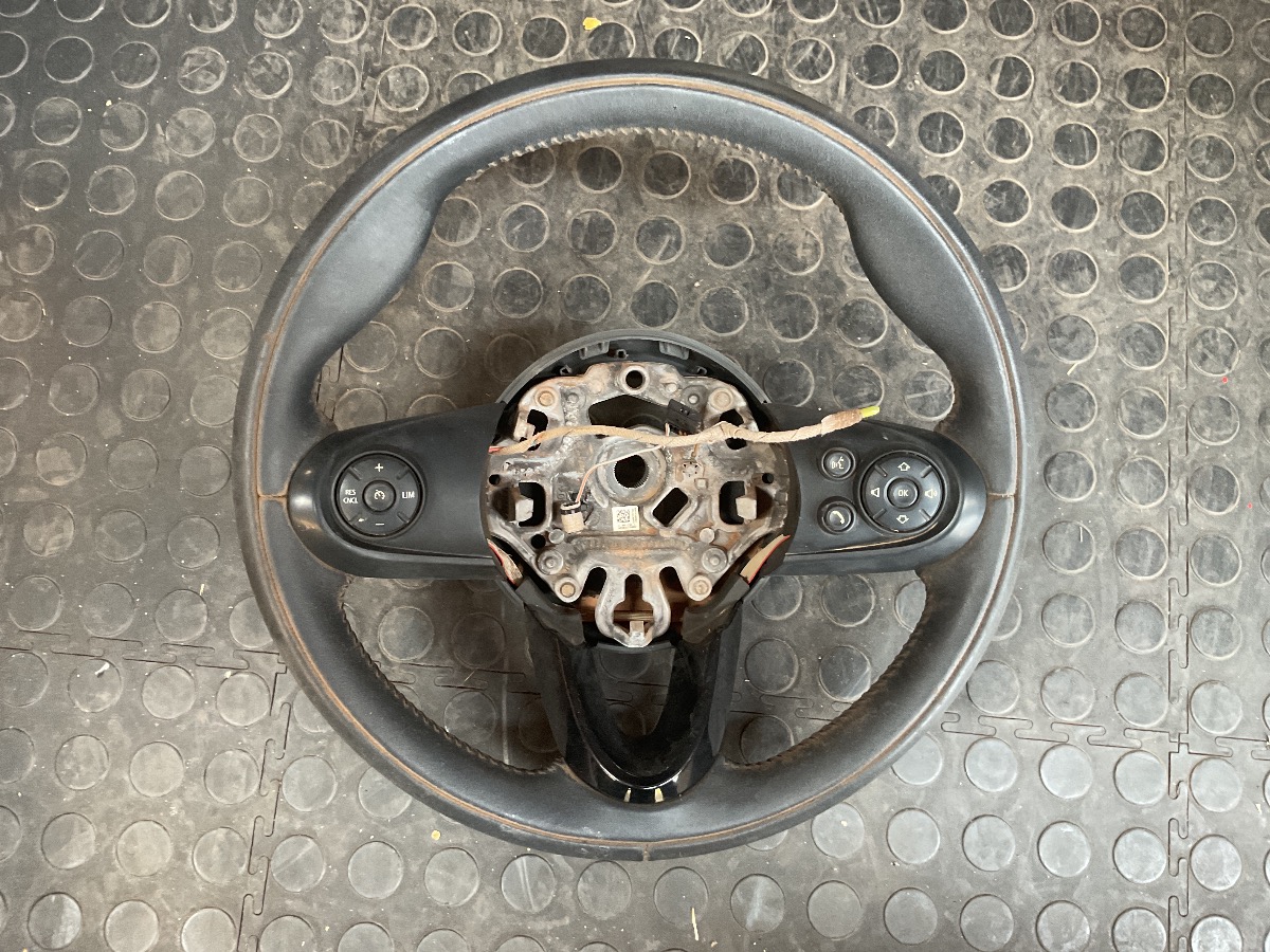 R56 STEERING WHEEL