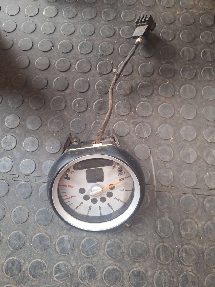 R56 REV COUNTER