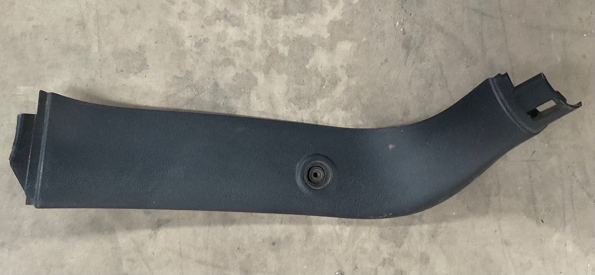 F56 REAR TAILGATE INTERIOR TRIM COVER
