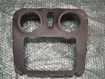 Sandero 2 Dash Facia Panel