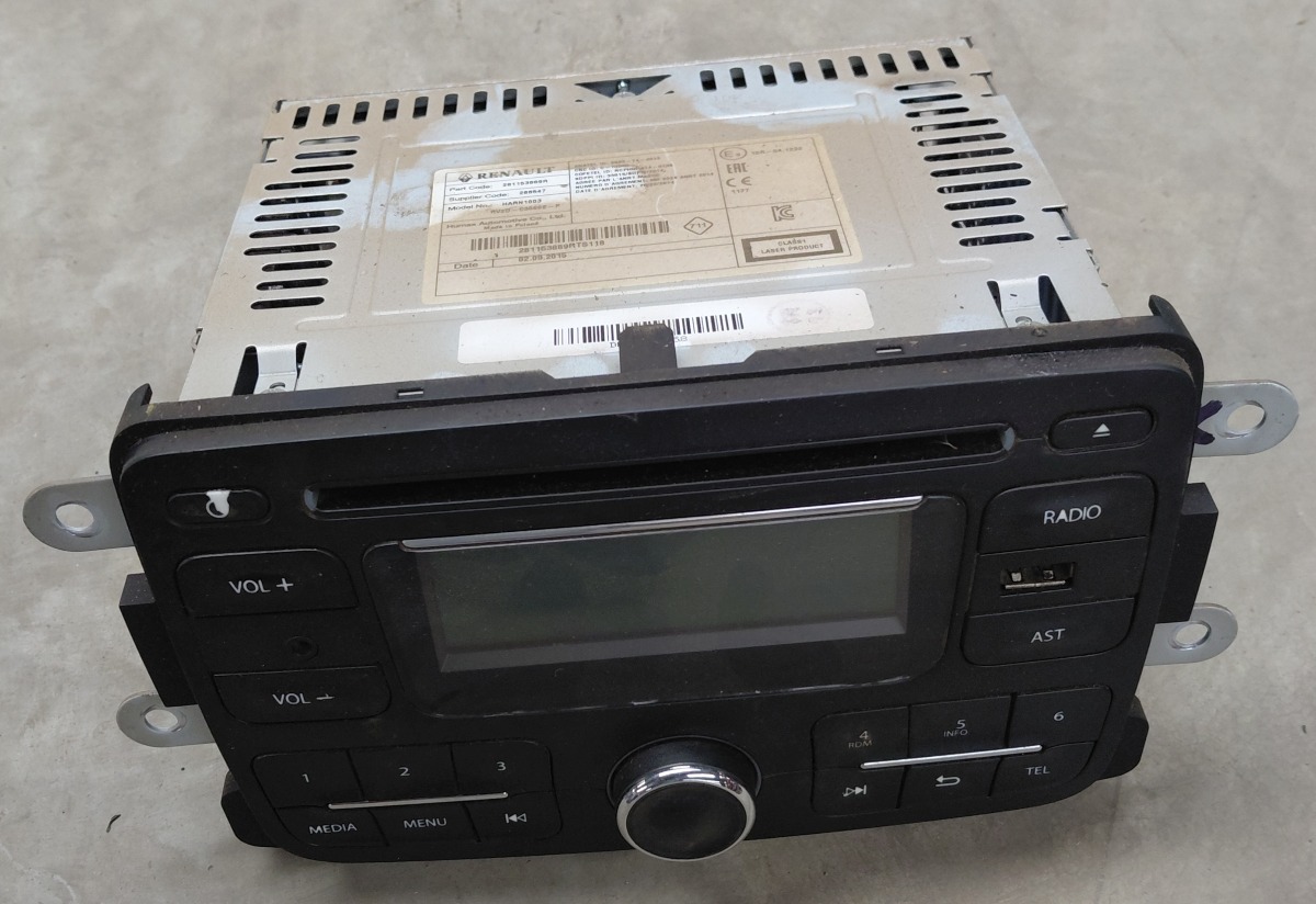 SANDERO 2 RADIO