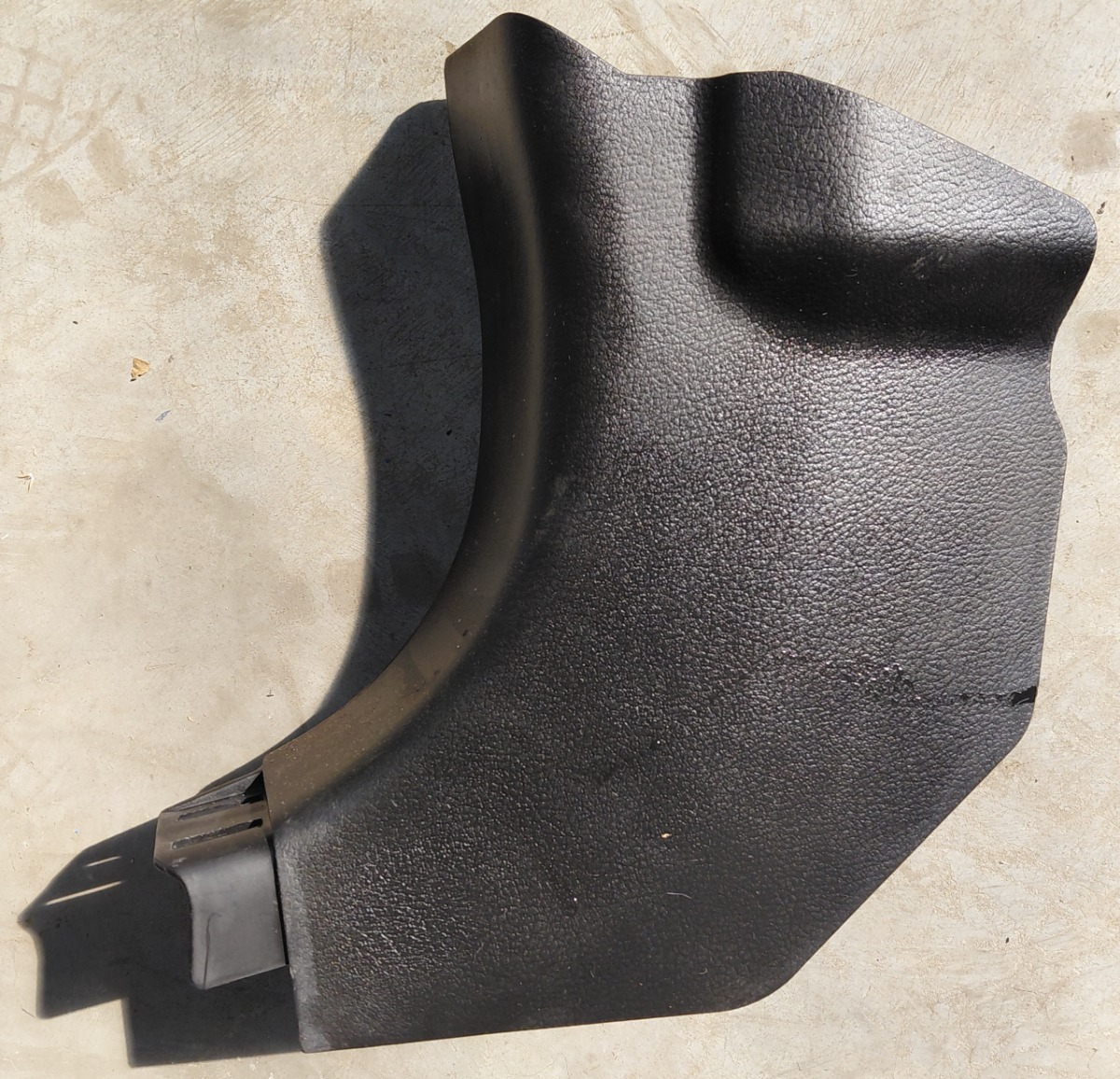 URBAN CRUISER LEFT LOWER A PILLAR TRIM