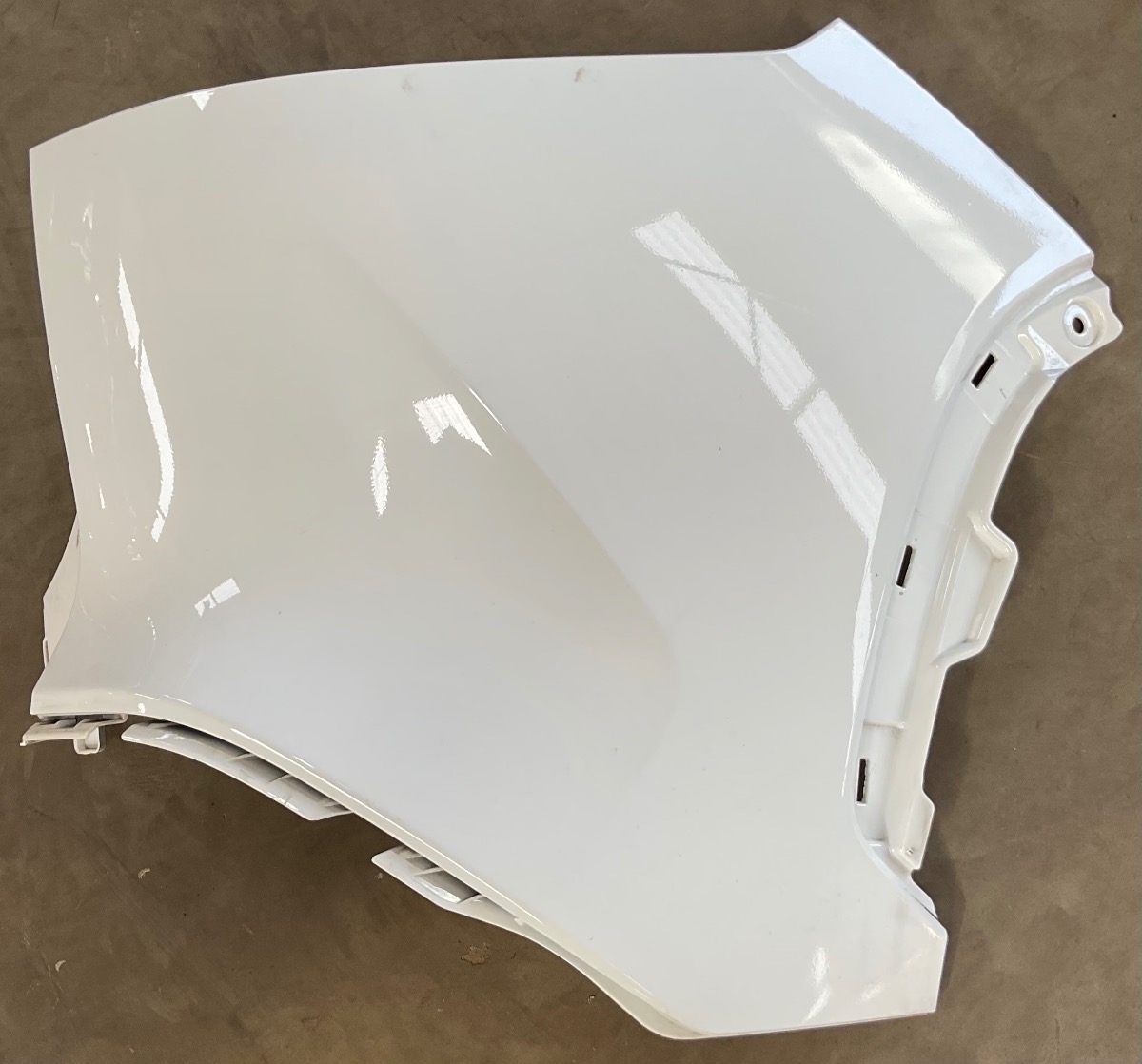 Corolla Cross Rear Right Bumper Corner