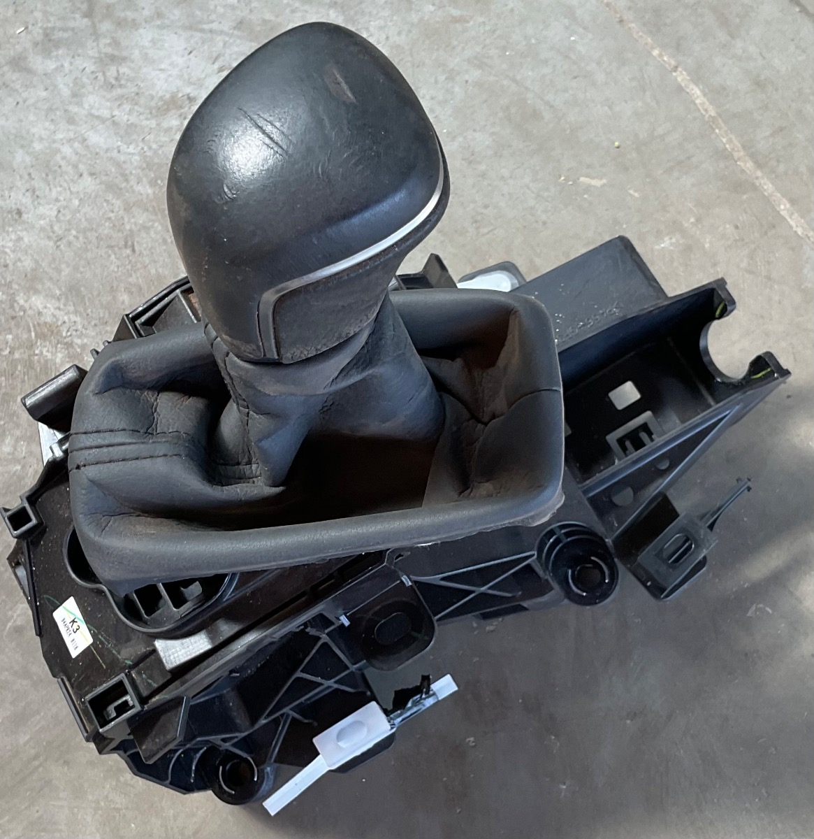 COROLLA CROSS AUTO SHIFTER
