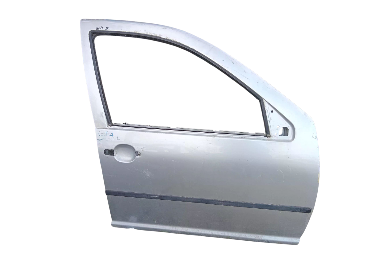 VOLKSWAGEN GOLF MK4 RIGHT FRONT DOOR SHELL