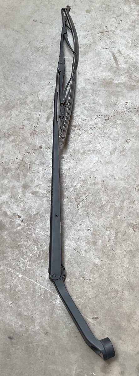URBAN CRUISER LEFT FRONT WIPER ARM