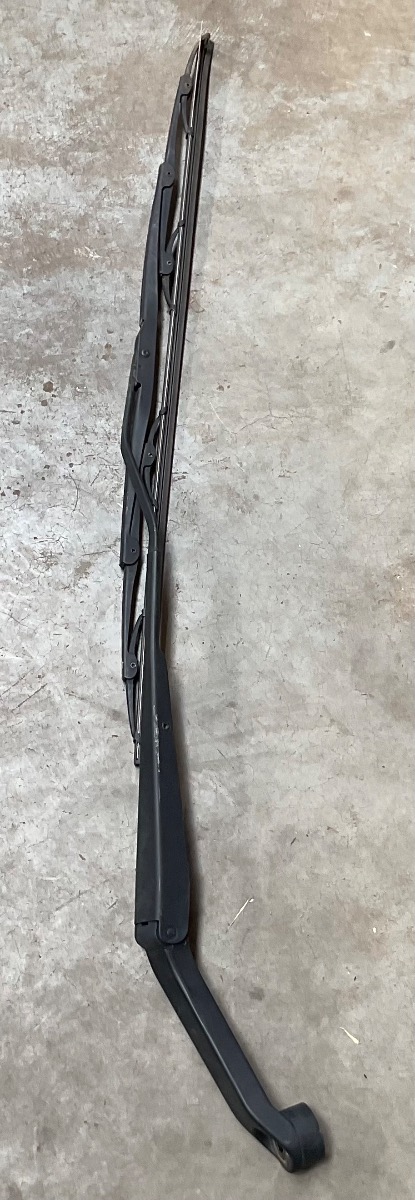URBAN CRUISER RIGHT FRONT WIPER ARM