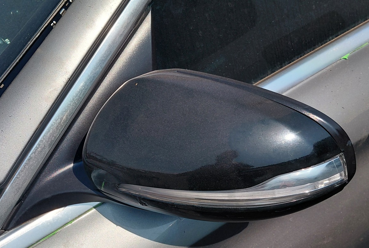 W205 LEFT OUTER MIRROR