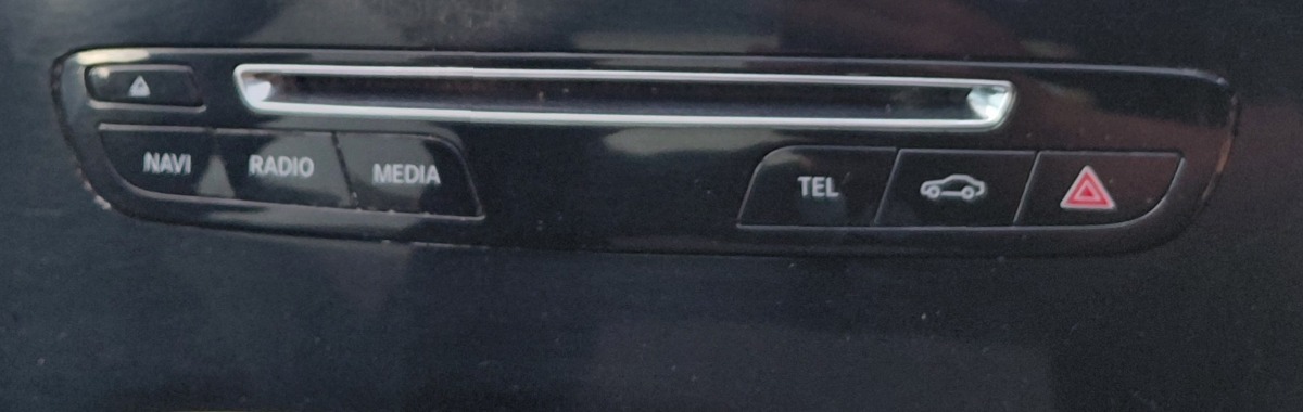 W205 UPPER CONTROL PANEL