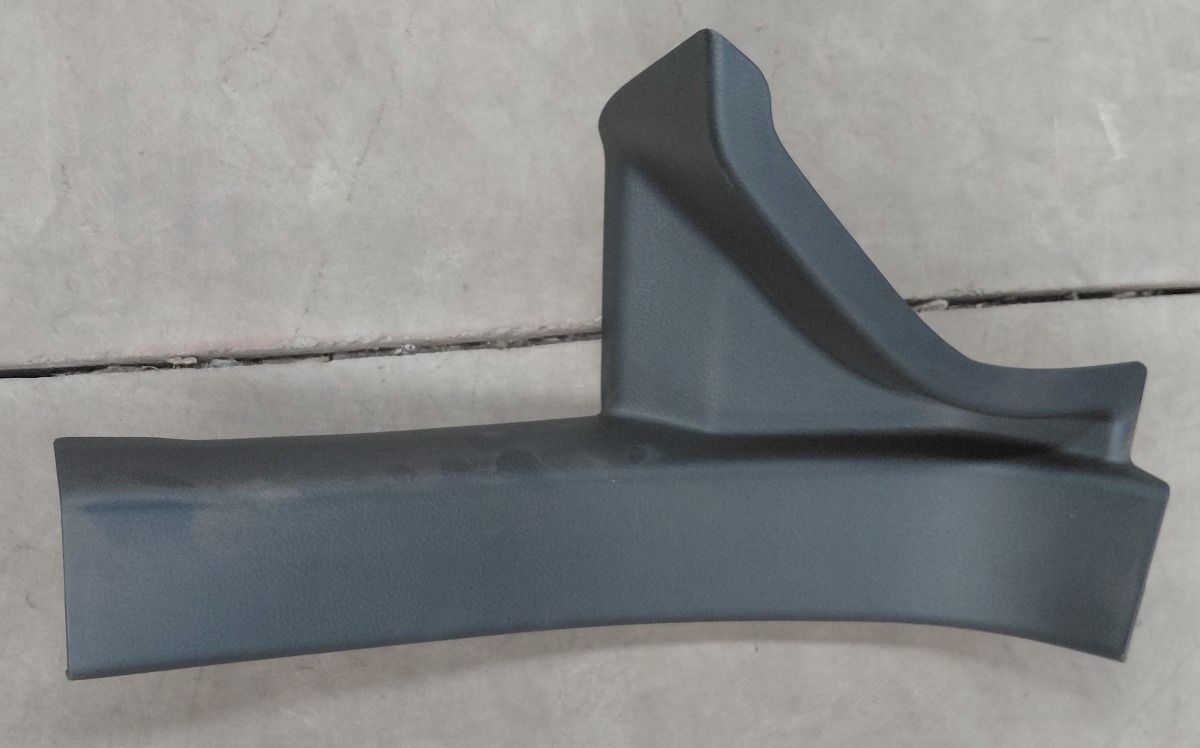 STARLET CROSS LEFT REAR DOOR SCUFF
