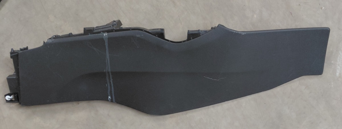 STARLET CROSS LEFT LOWER DASH TRIM