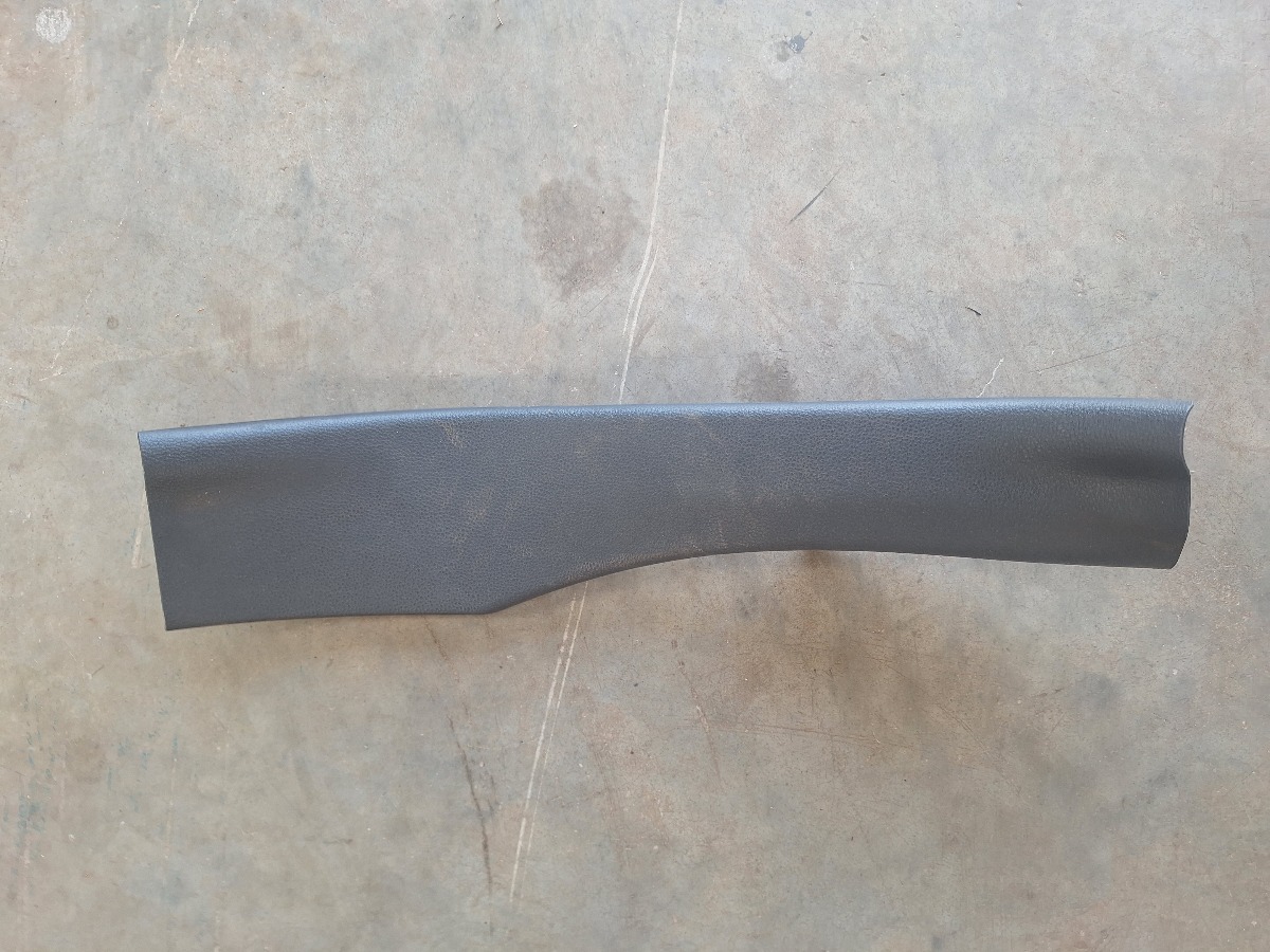 Corolla Cross Outer Left Sill Cover