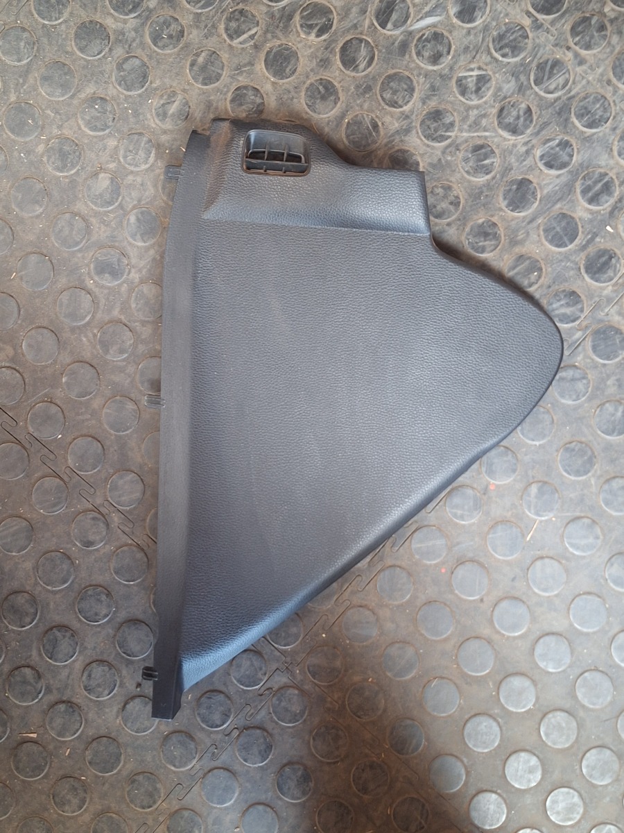 COROLLA CROSS LEFT DASHBORD COVER