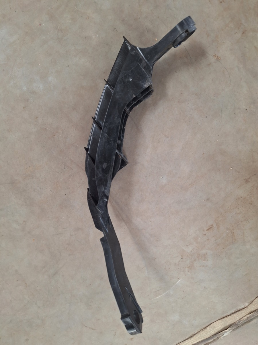 RAV4  RETAINER, REAR BUMPER, UPPER LH