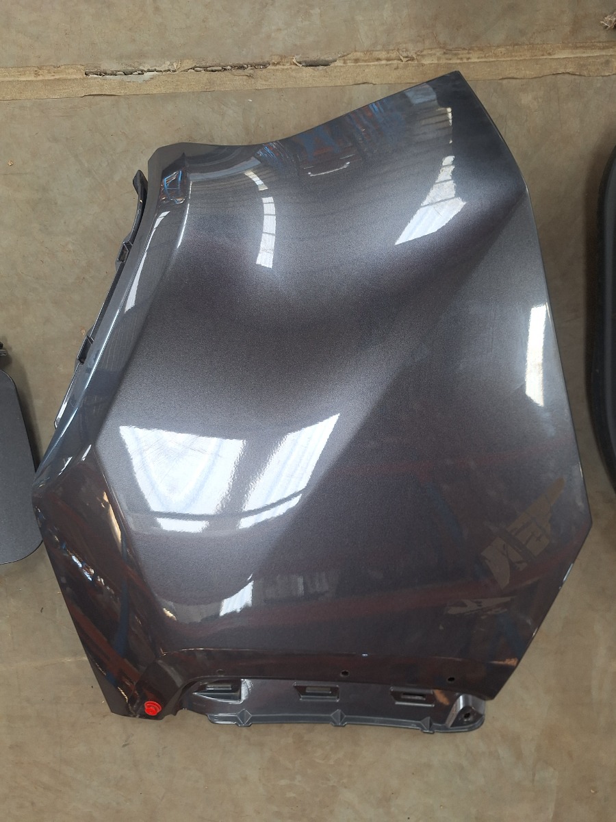 Rav 4 Rear Bumper Corner Trim Left