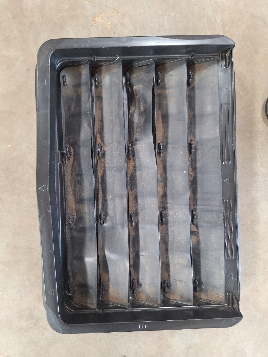 Rav4 Front Left Vent Insert Air Conditioning A/C