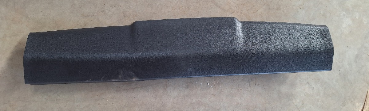 COROLLA CROSS UPPER BOOT TRIM PANEL