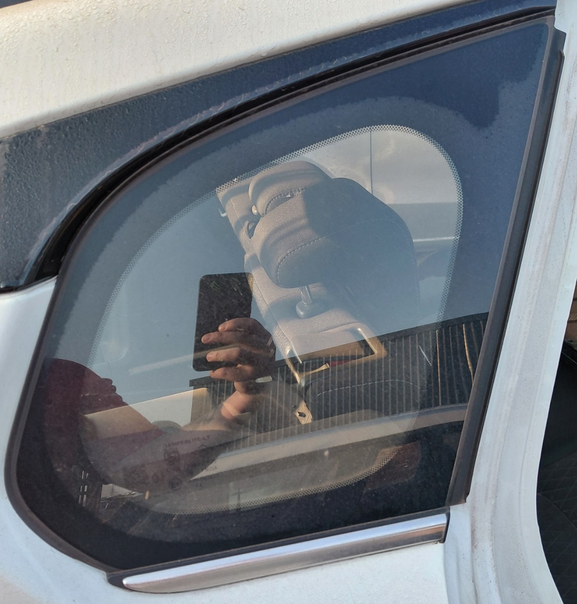 URBAN CRUISER RIGHT REAR QUARTER VENT
