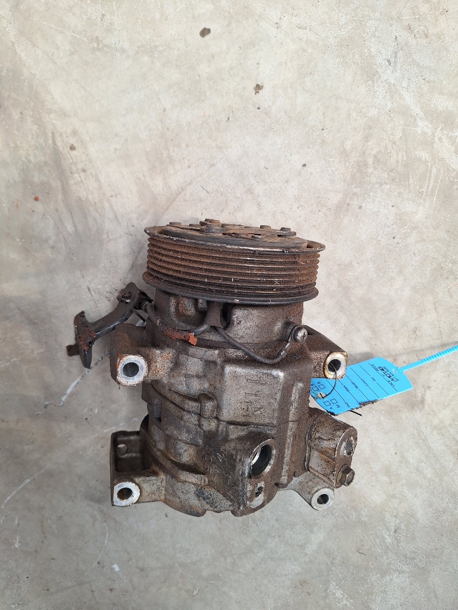 HILUX 4.0 AIRCON PUMP