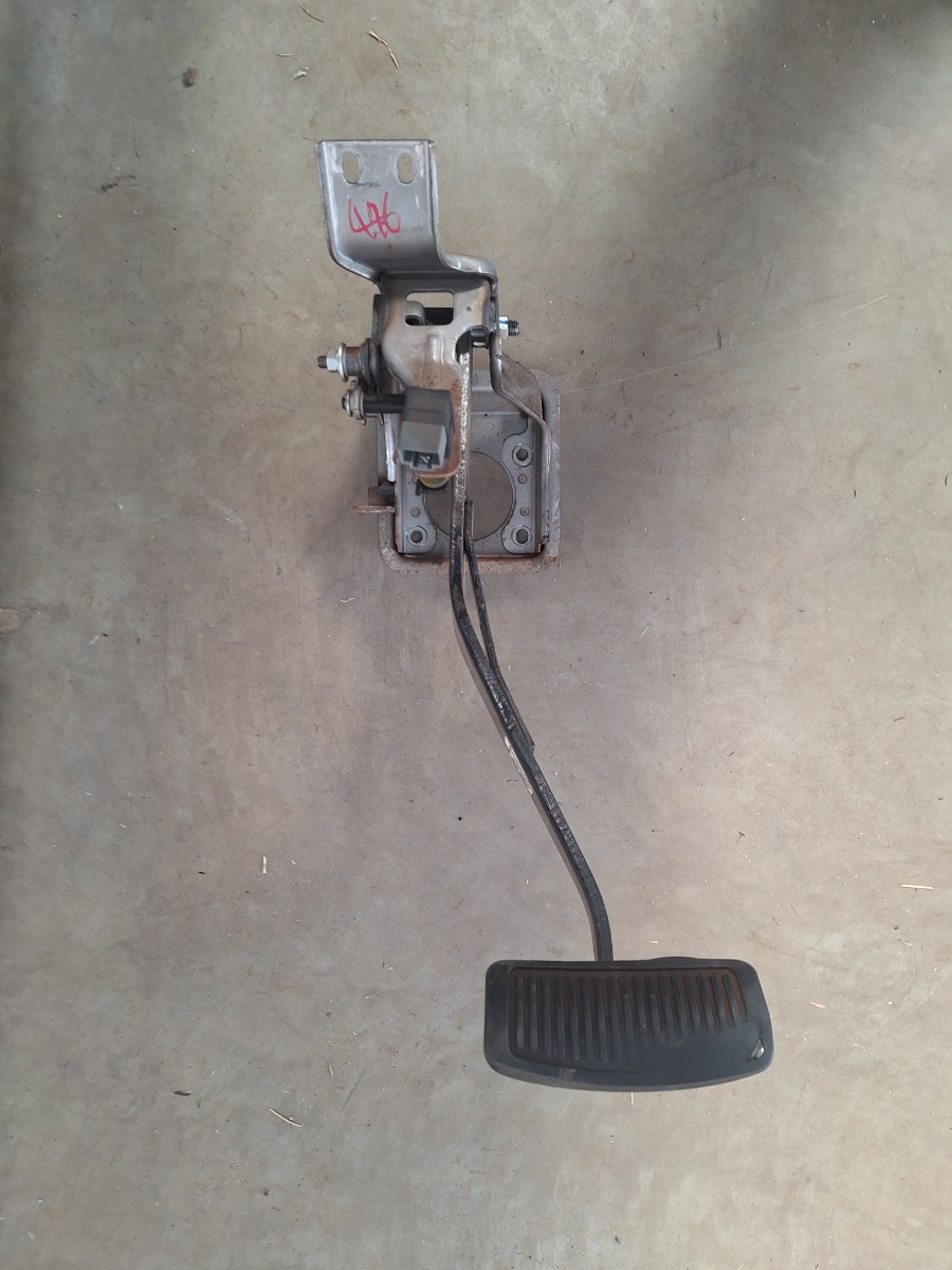 H1 BRAKE PEDAL