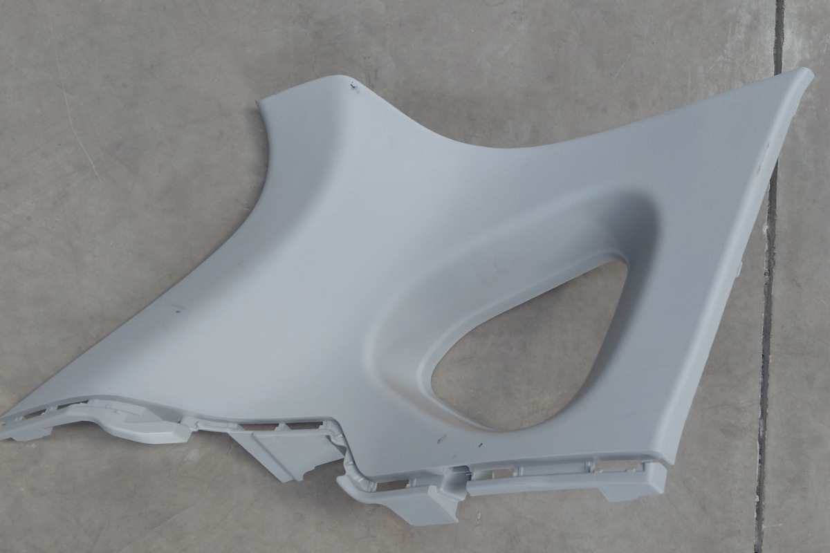 STARLET CROSS C PILLAR COVER LEFT SIDE