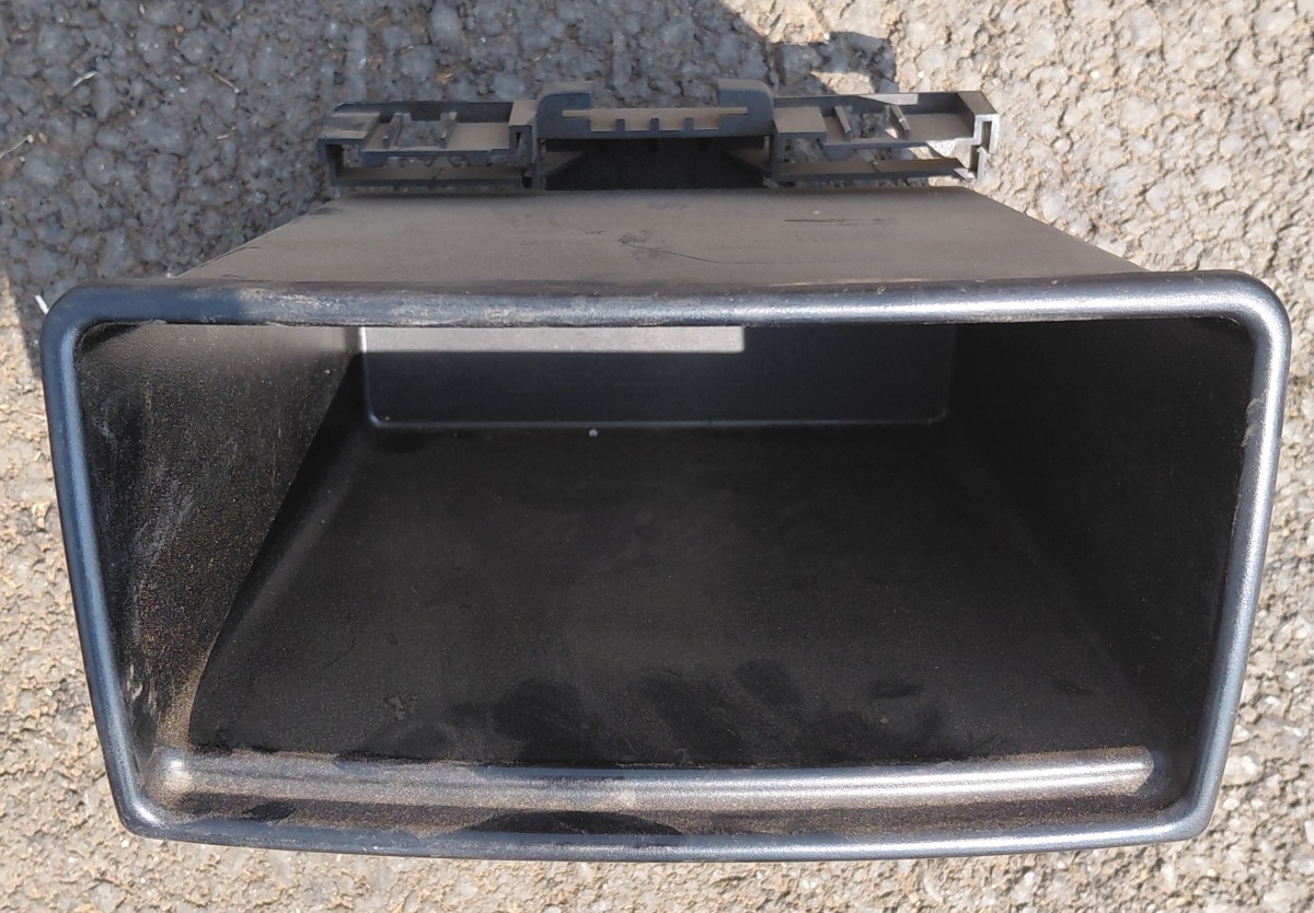 BANTAM CENTRE CONSOLE STORAGE