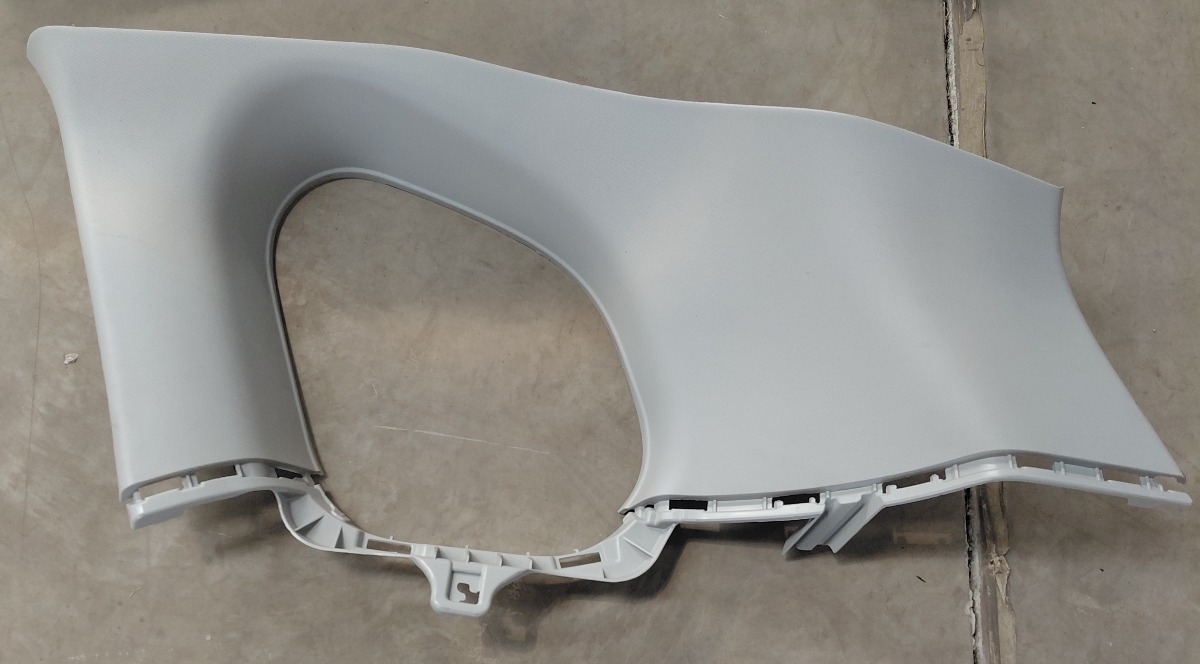 URBAN CRUISER RIGHT REAR C/D-PILLAR TRIM