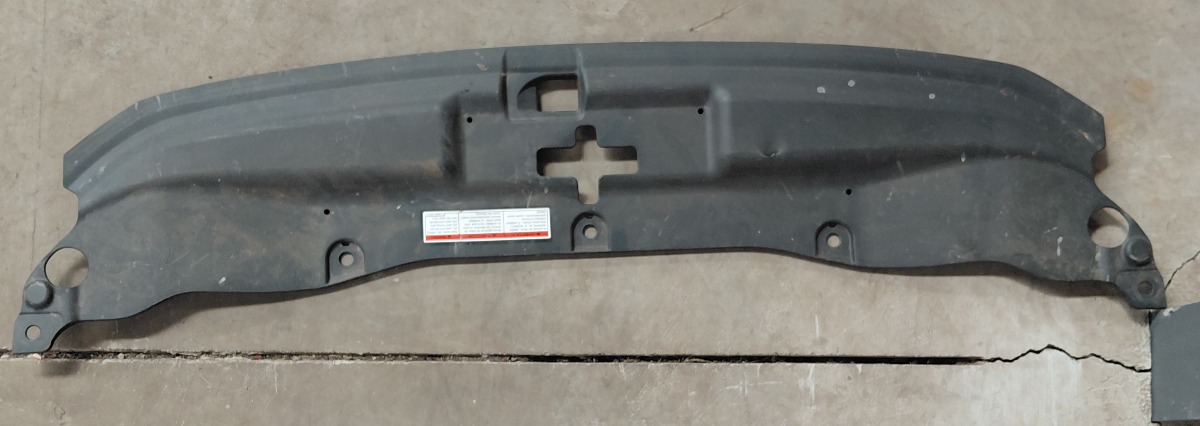 Urban Cruiser XR Upper Radiator Cover
