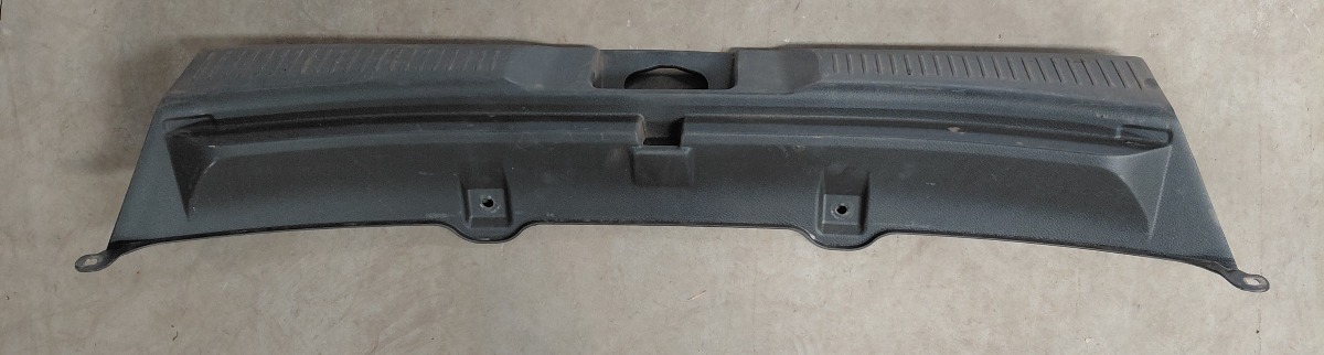 URBAN CRUISER REAR LOCK CARRIER COVER LOWER