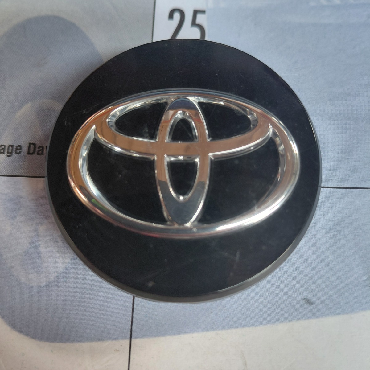 86 CENTRE CAP