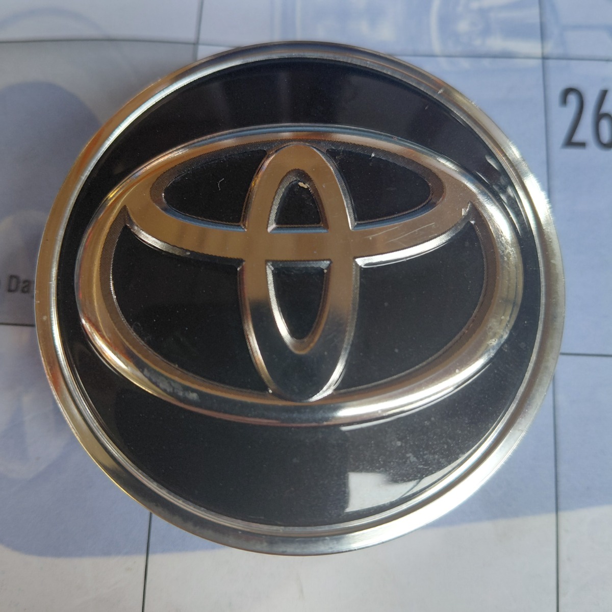 COROLLA CROSS CENTRE CAP