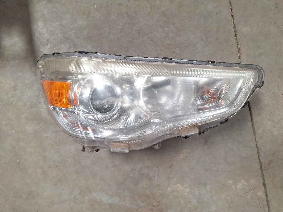 ASX RIGHT SIDE HEADLAMP