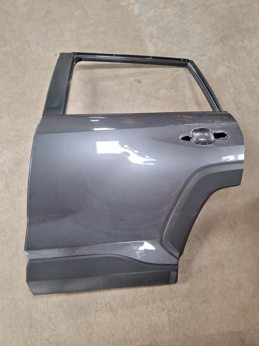 RAV4 LEFT REAR DOOR (SHELL)