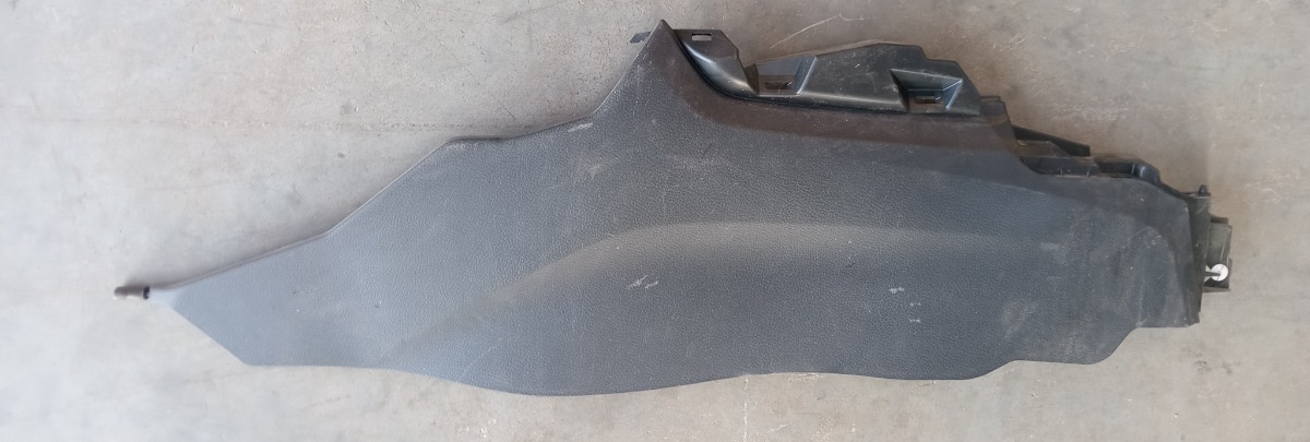 URBAN CRUSIER RIGHT LOWER DASH COVER