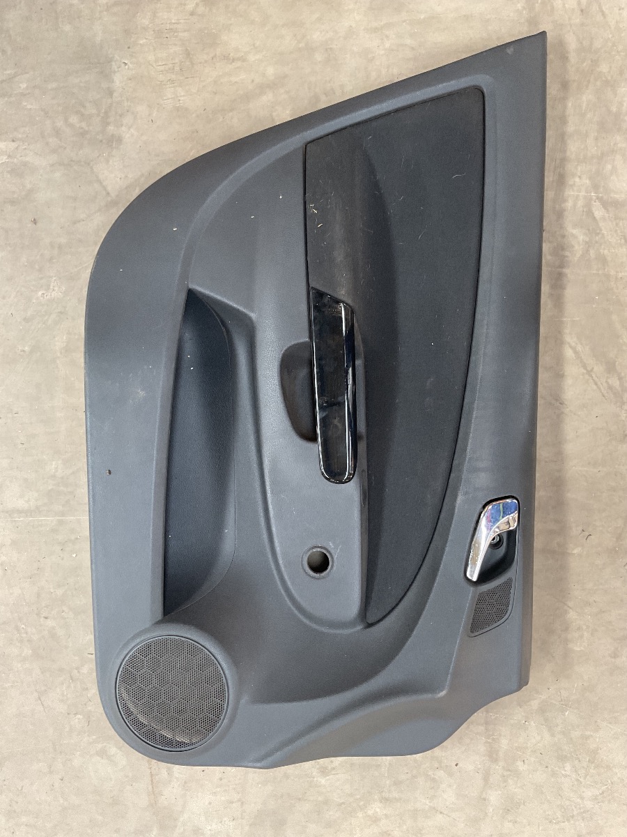 CORSA D LEFT FRONT DOOR PANEL