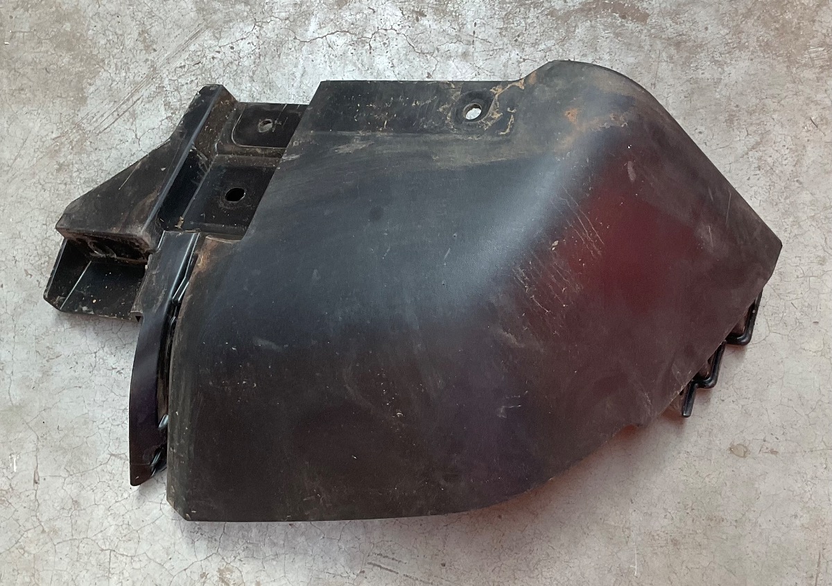 FRONX LEFT REAR BUMPER CORNER