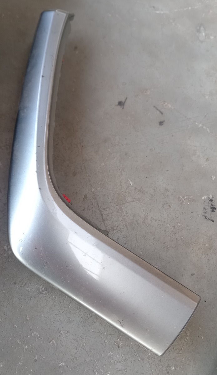 URBAN CRUISER RIGHT LOWER DASH TRIM