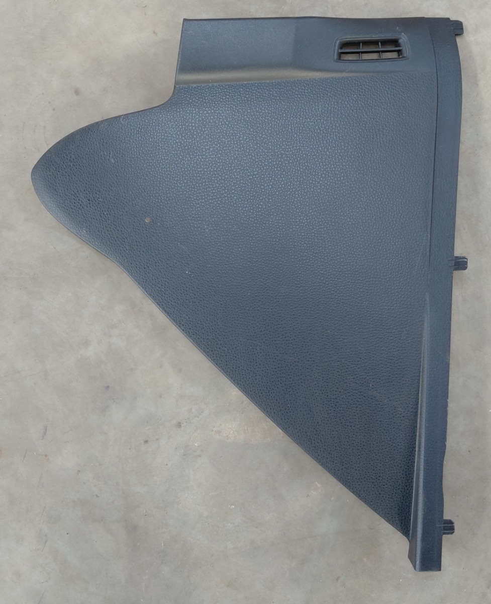 COROLLA RIGHT DASH TRIM COVER