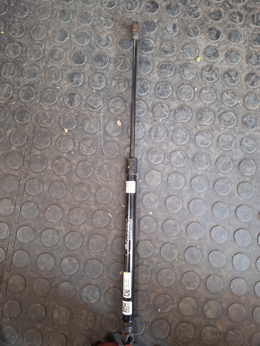 STARLET RIGHT BOOT SHOCK
