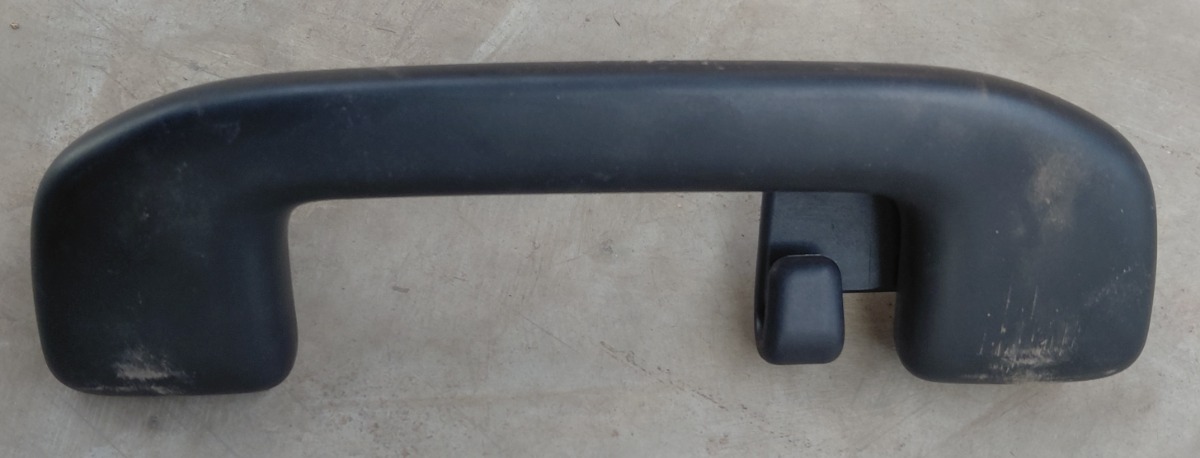 COROLLA RIGHT REAR GRAB HANDLE