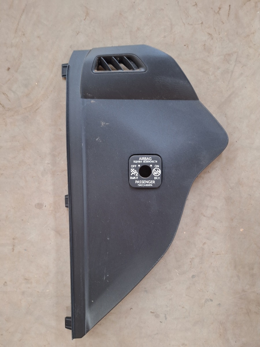 RAV 4 LEFT DASHBORD SIDE TRIM