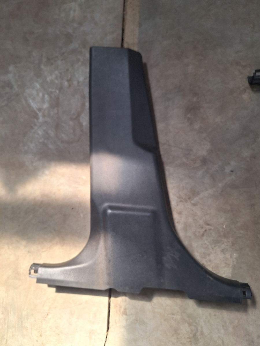 STARLET LEFT CENTER PILLAR, LOWER COVER