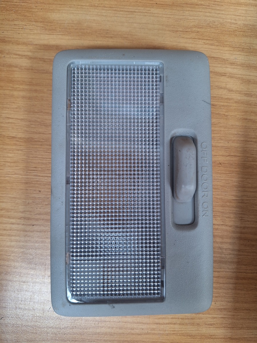 FRONX REAR ROOF LIGHT