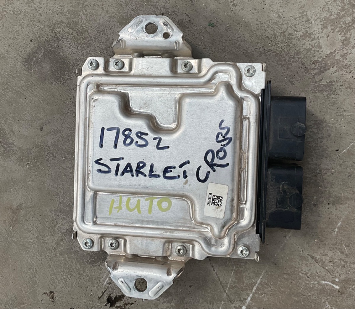 STARLET CROSS ENGINE CONTROL UNIT