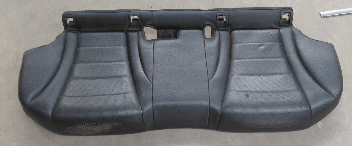 W205 REAR SEAT BENCH