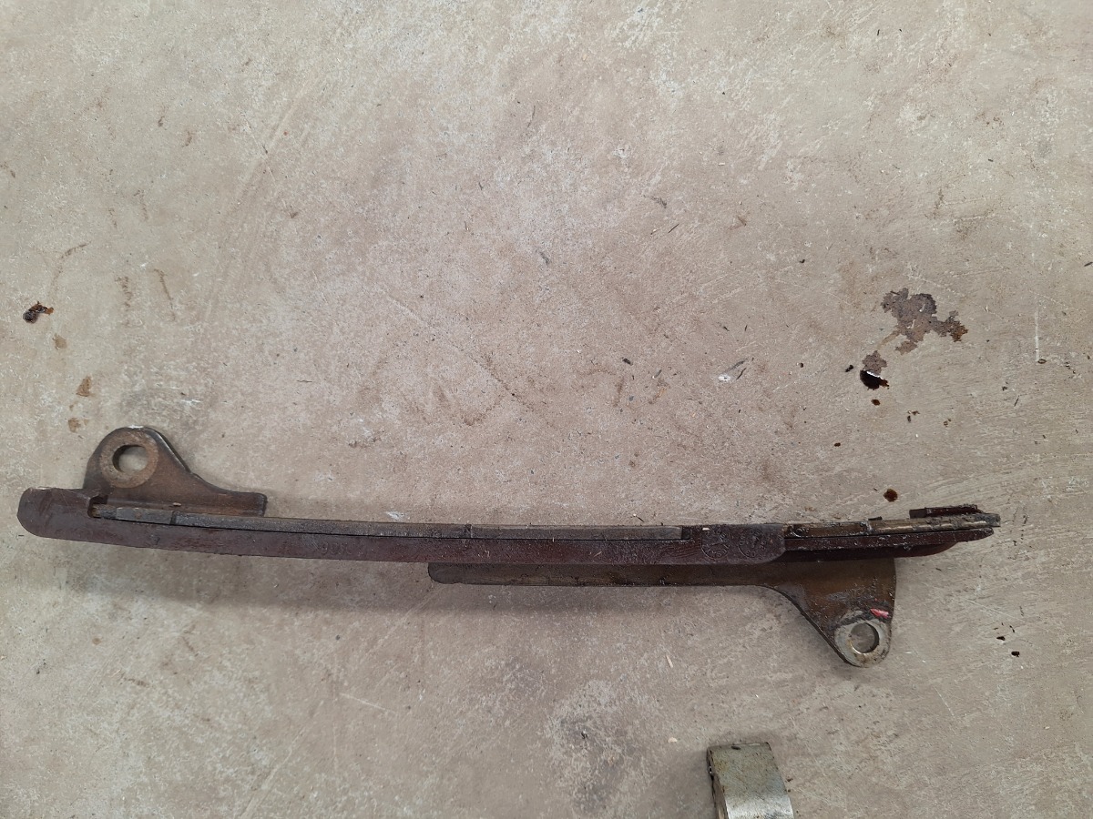 HILUX 4.0 SLIPPER, CHAIN TENSIONER DAMPER, CHAIN VIBRATION