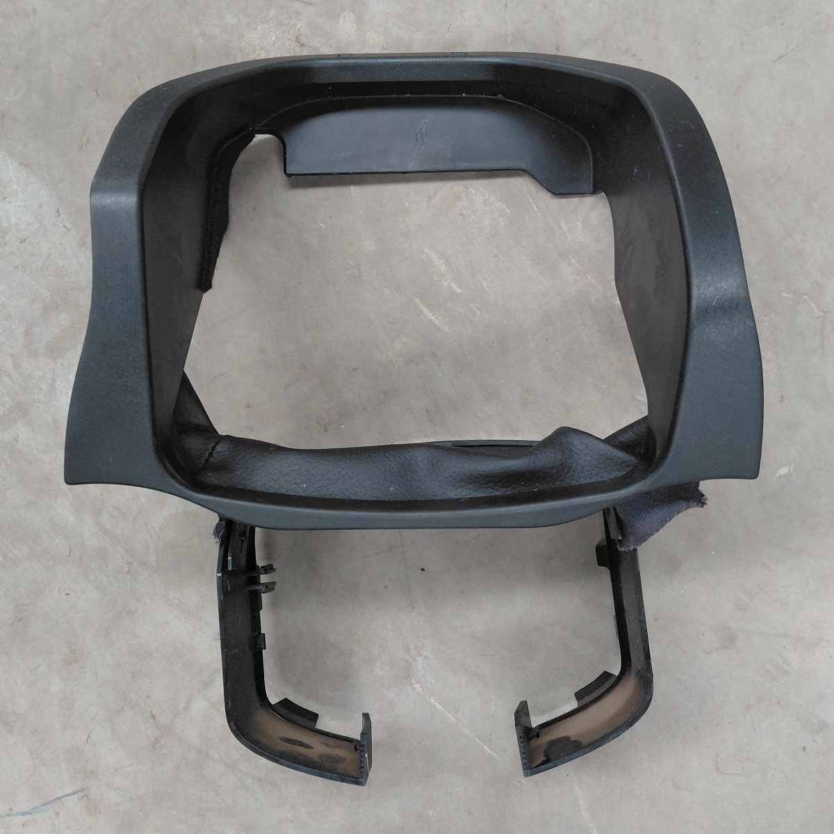 W205 Steering Shaft Cover Upper